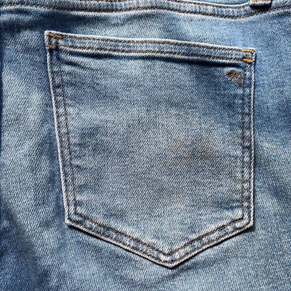 Madewell Stovepipe, Size 26 high rise, relaxed fit jean - Picture 7 of 7